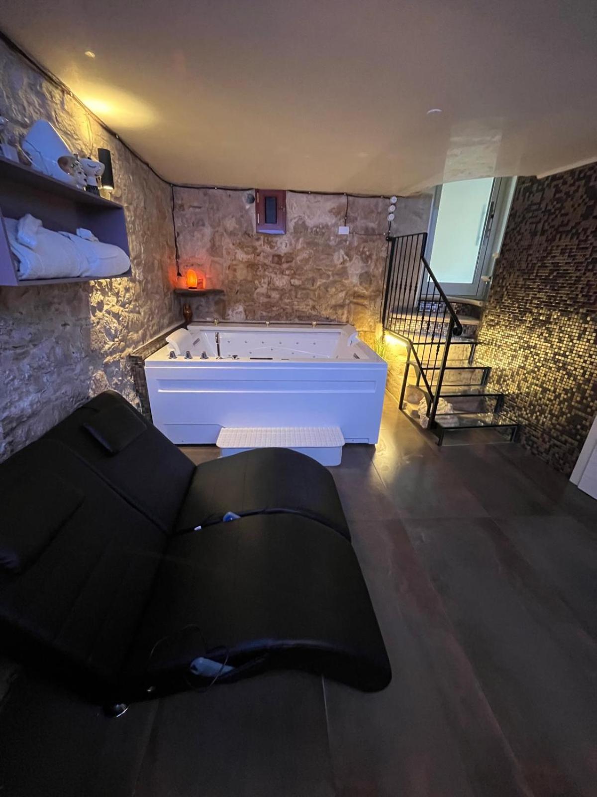 Bed and Breakfast Relax For A Day Barletta Esterno foto